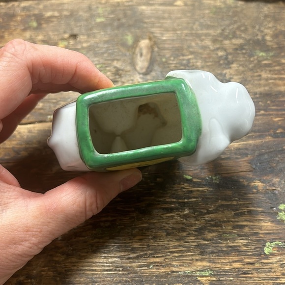 Vintage Elephant Made in Japan pin cushion/planter - Picture 3 of 5